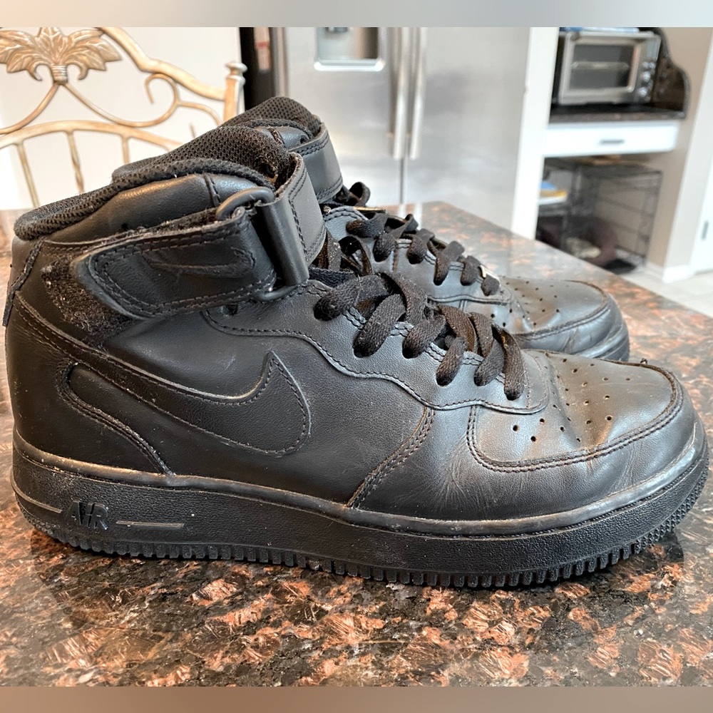 Nike Air Force 1
